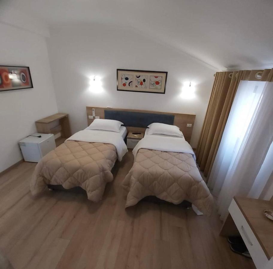 Hotel Darda Kamez Екстер'єр фото